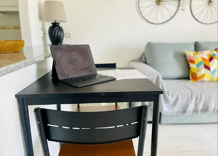 Apartamento Comfy With Large Terrace Five Minutes From Ocean Los Cristianos (Tenerife)